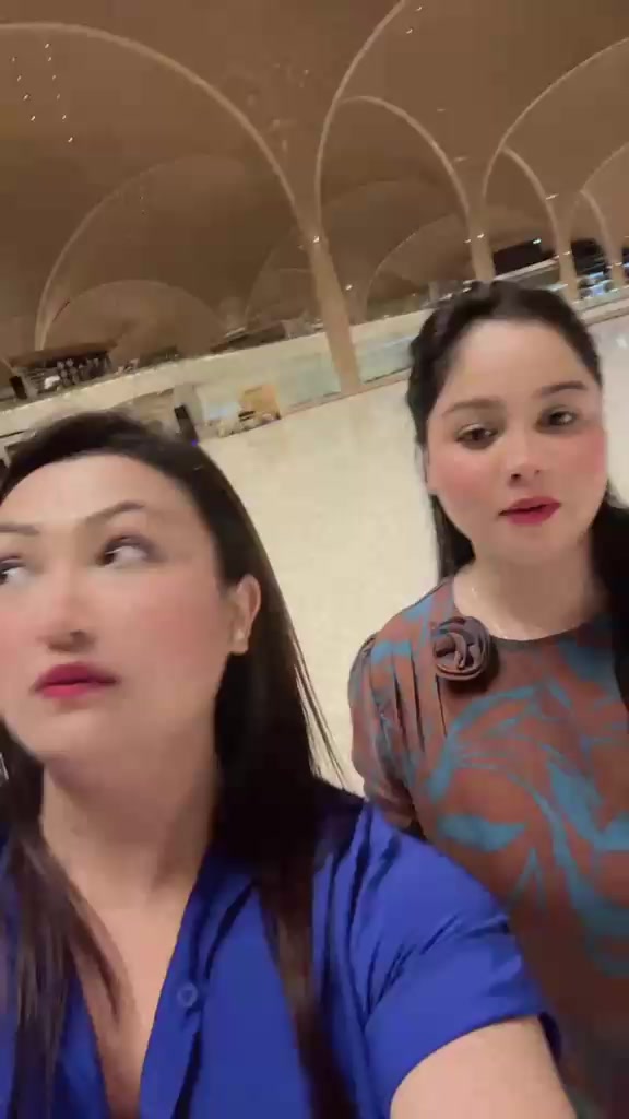 @s@bbur@ni🇳🇵🇦🇪