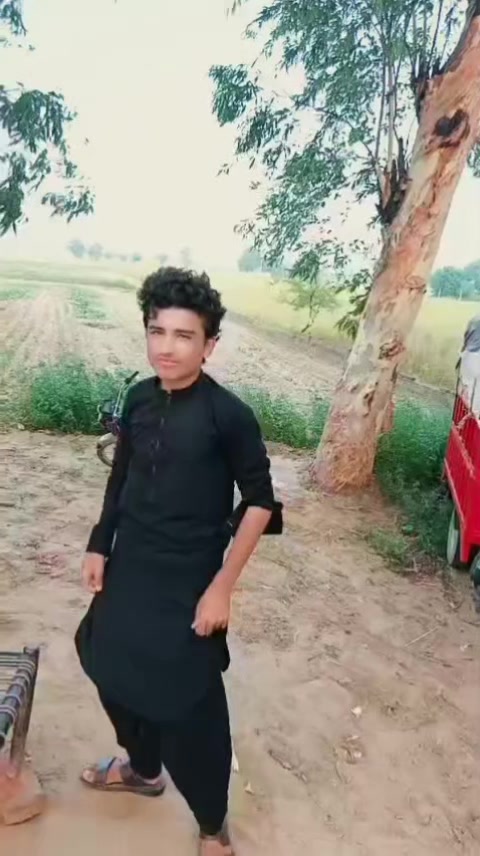 @👑 YASEEN KHAN 333