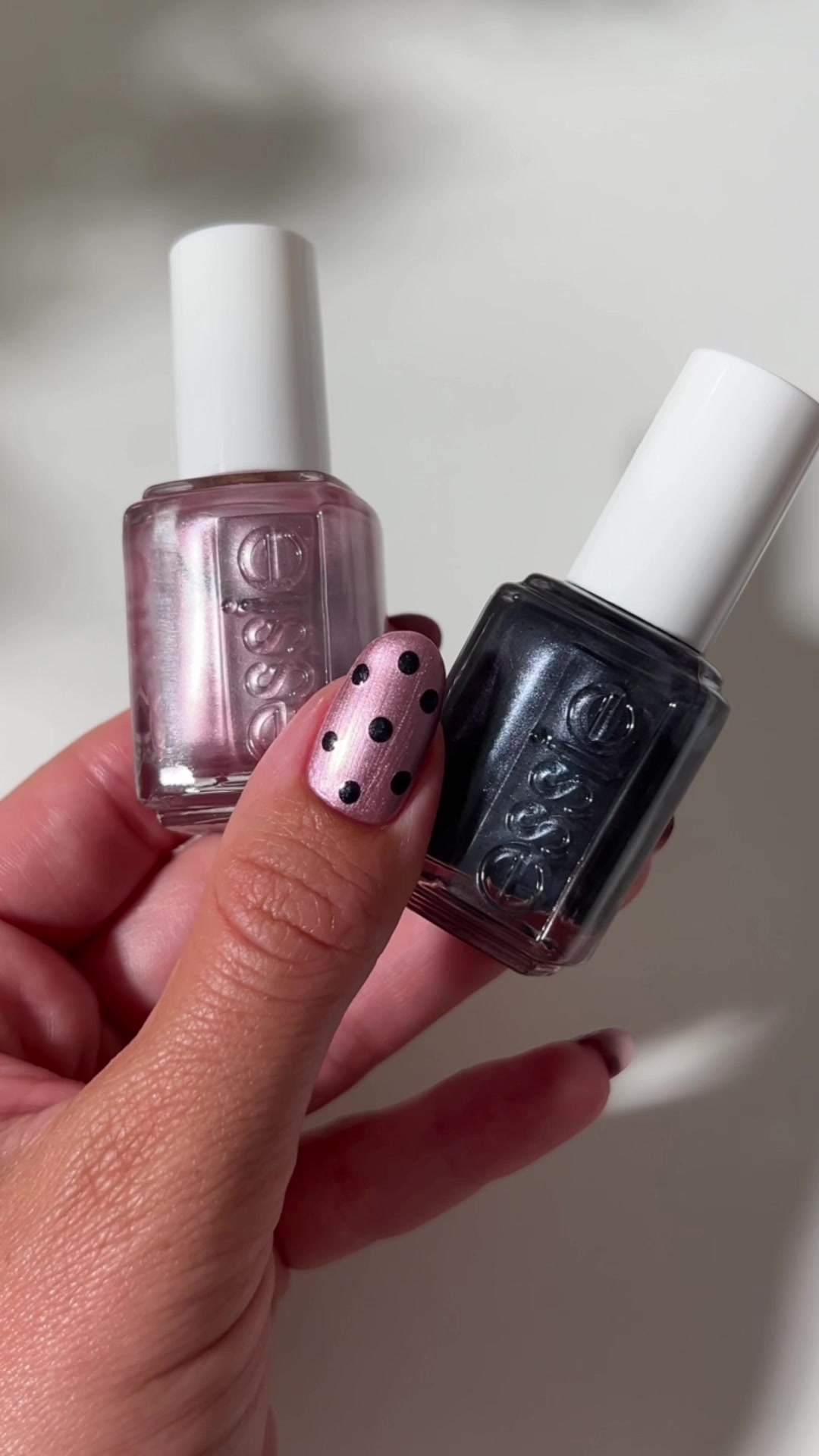 @essie