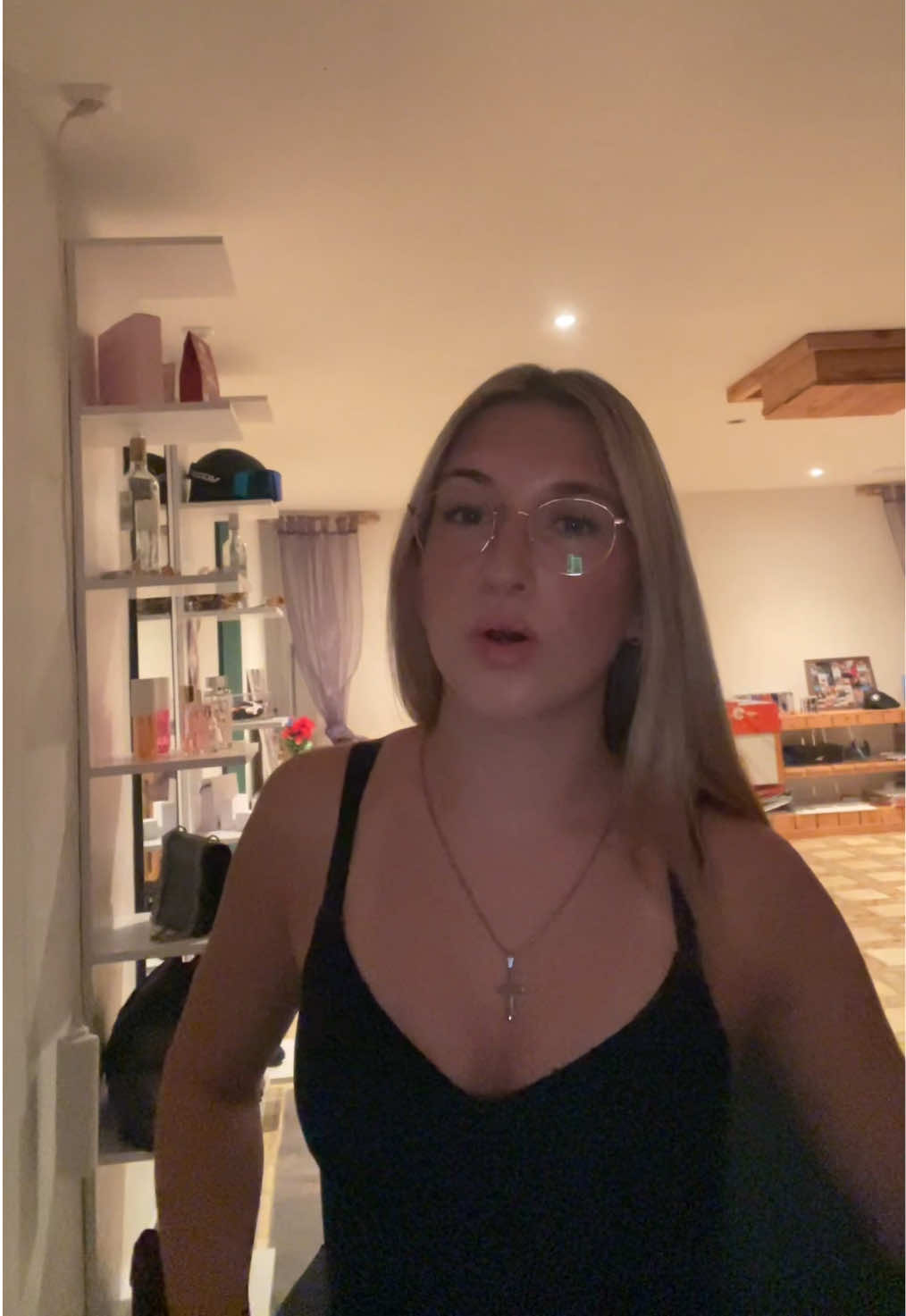 @lauraa