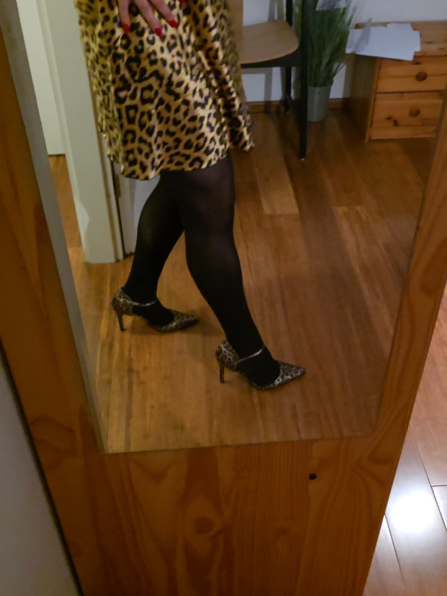 @Transgirly Jana89 Welt👠👠