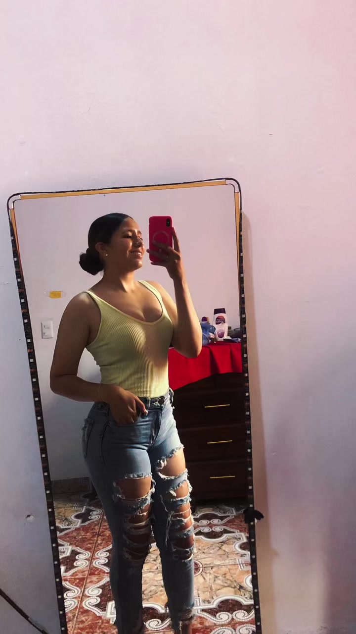 @🫰🏻castellanos 🍒