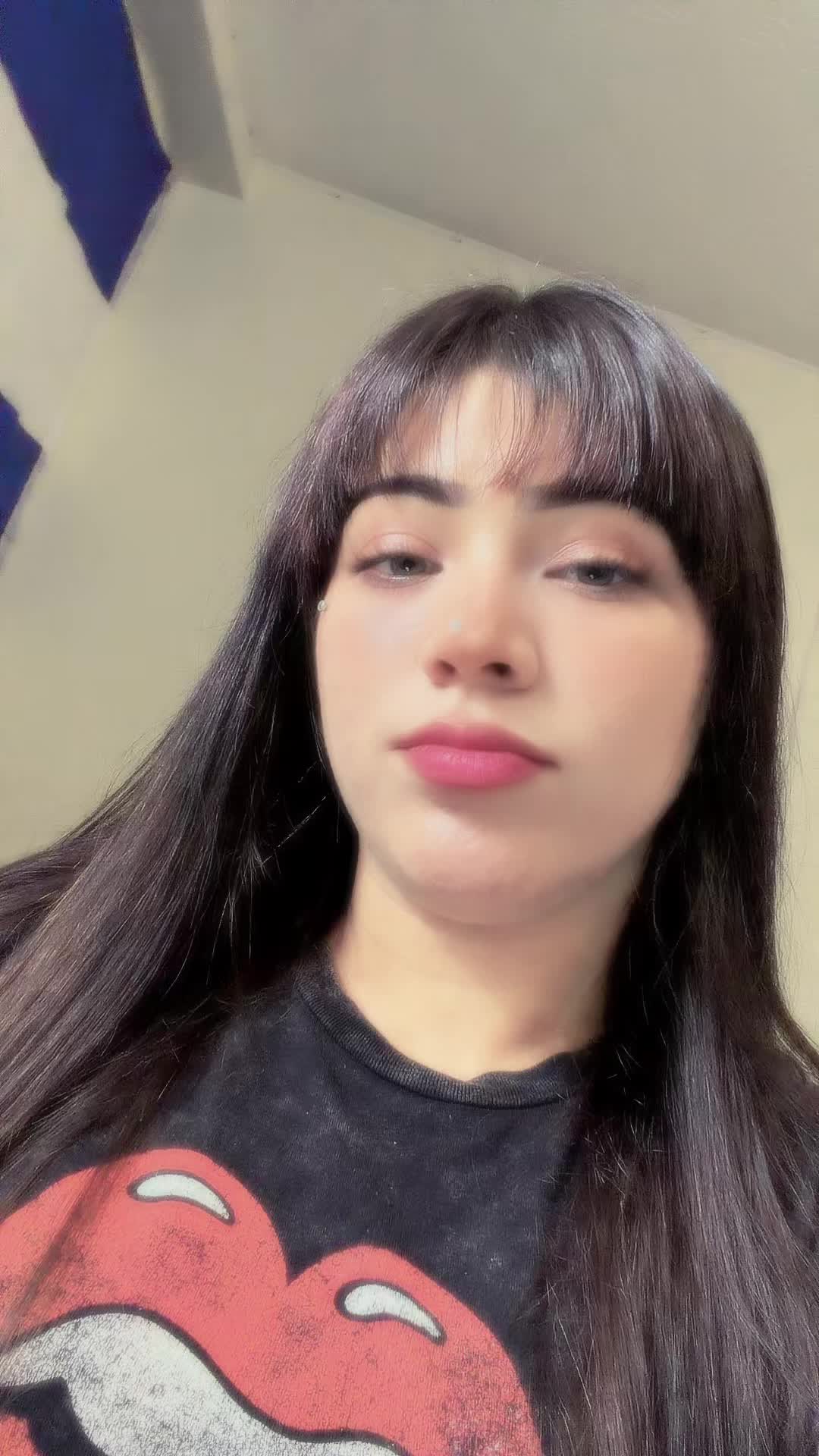 @Isabel🖤