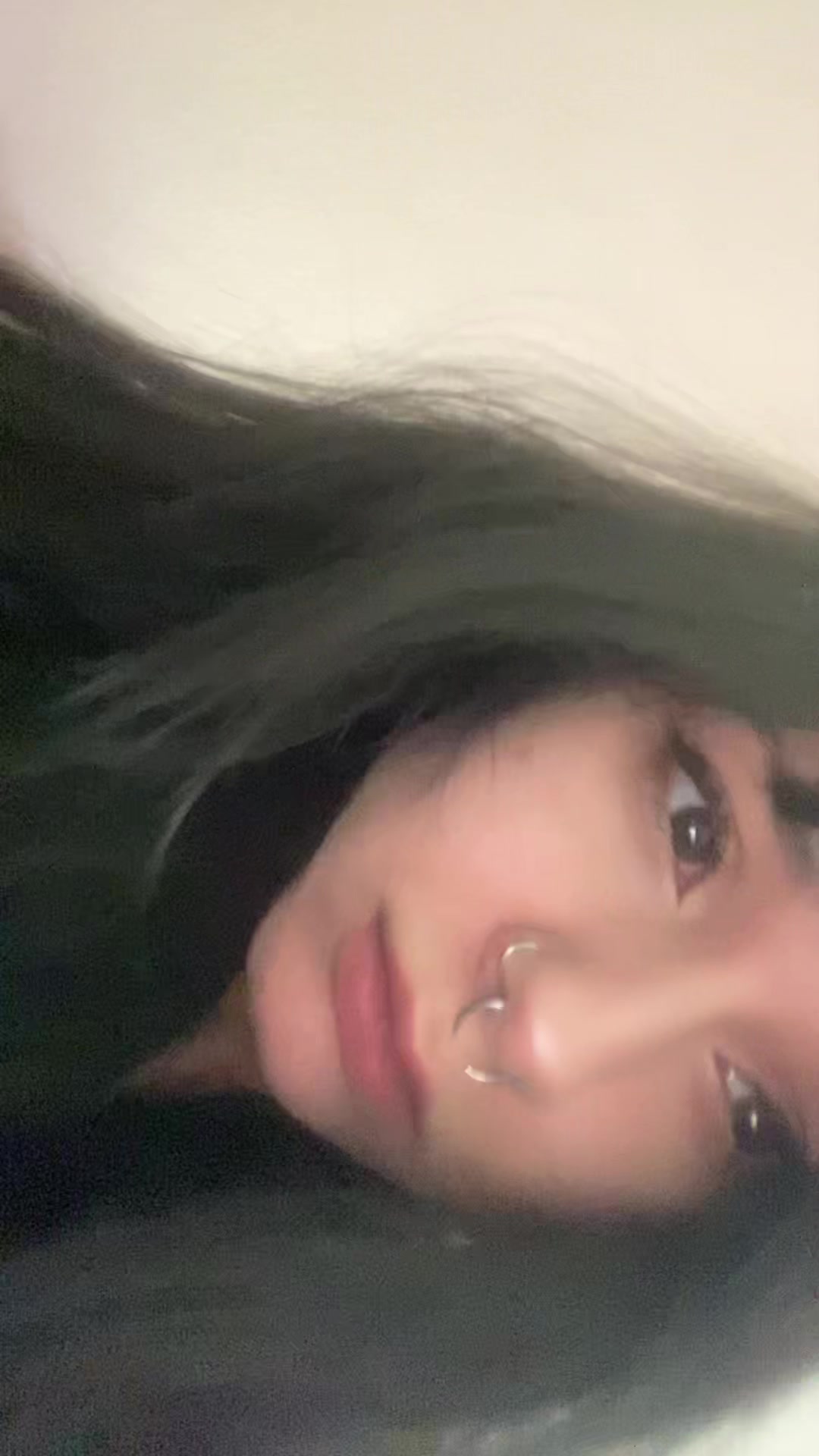 @Aprillollli >:(