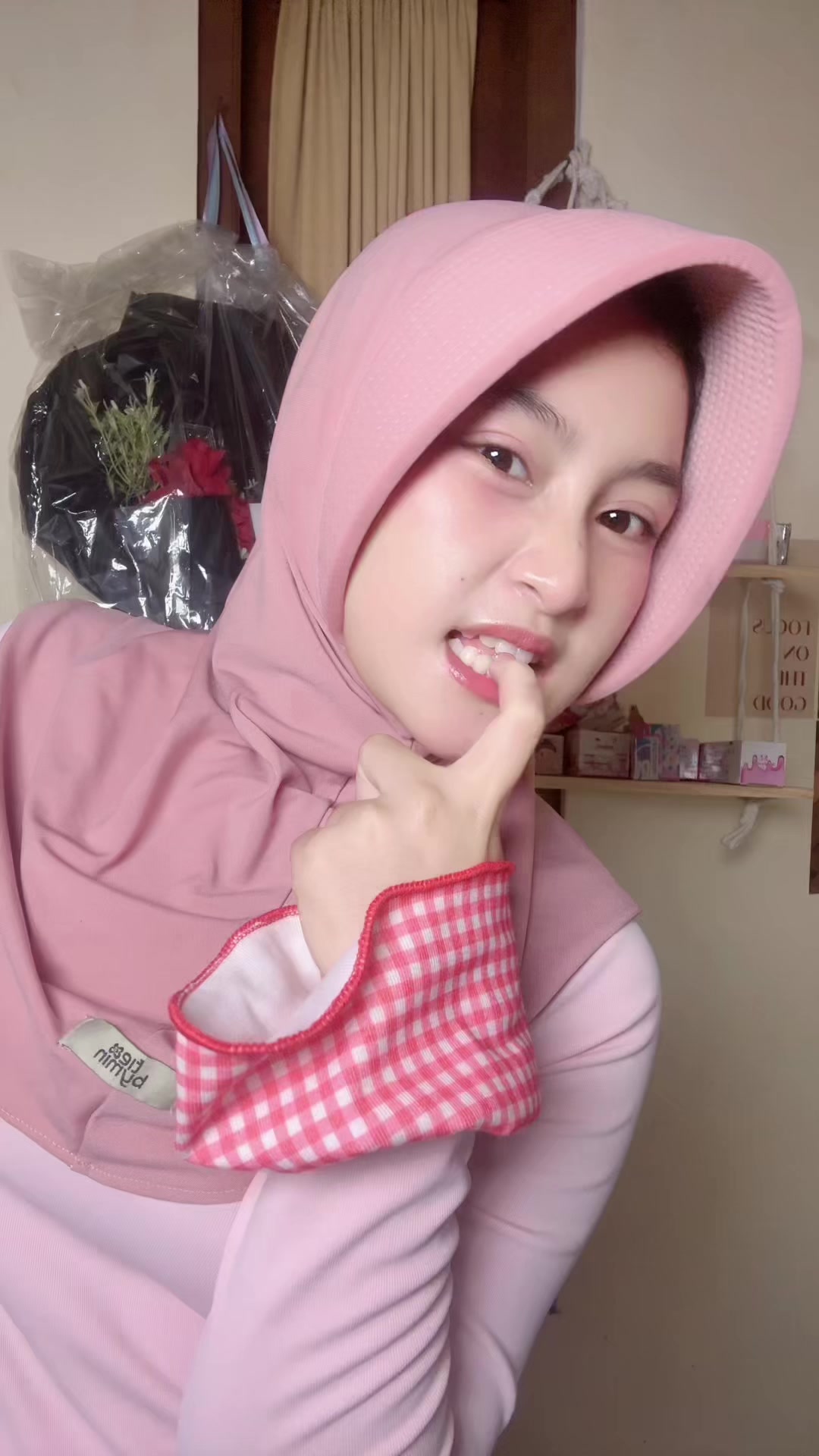 @Irinee