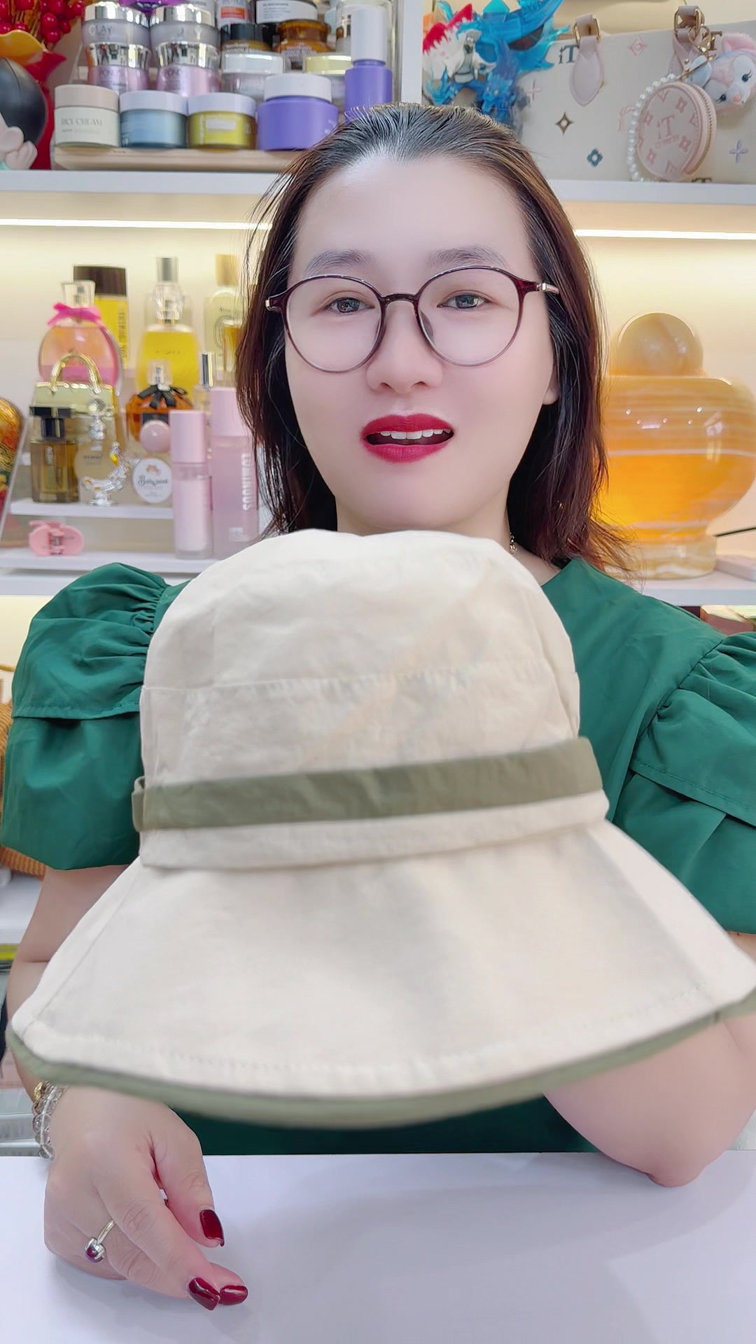 @Ổ Của Lộc1376