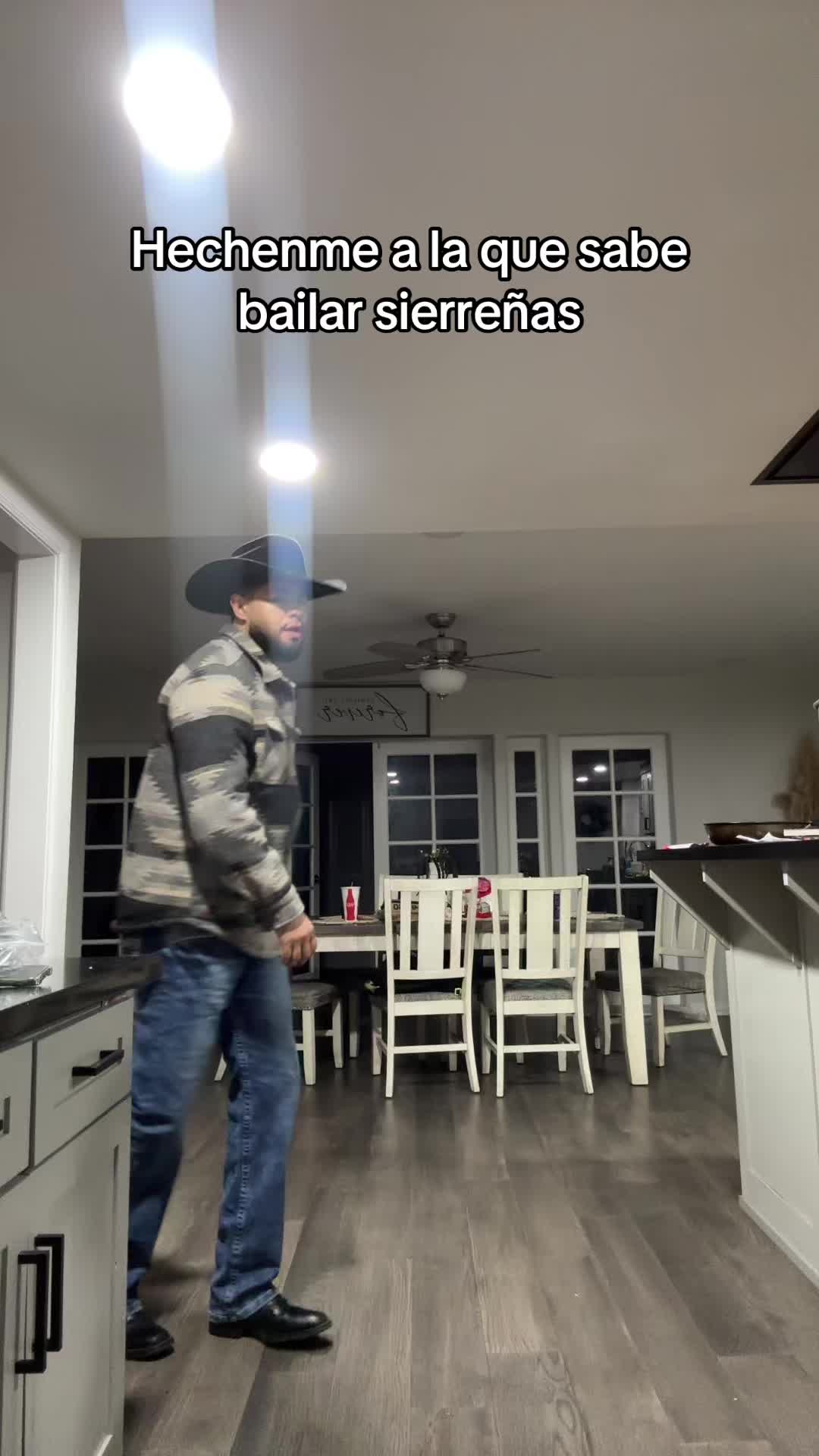 @Jairo Morales