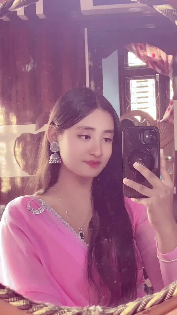 @श्रेया श्रेष्ठ ❤️