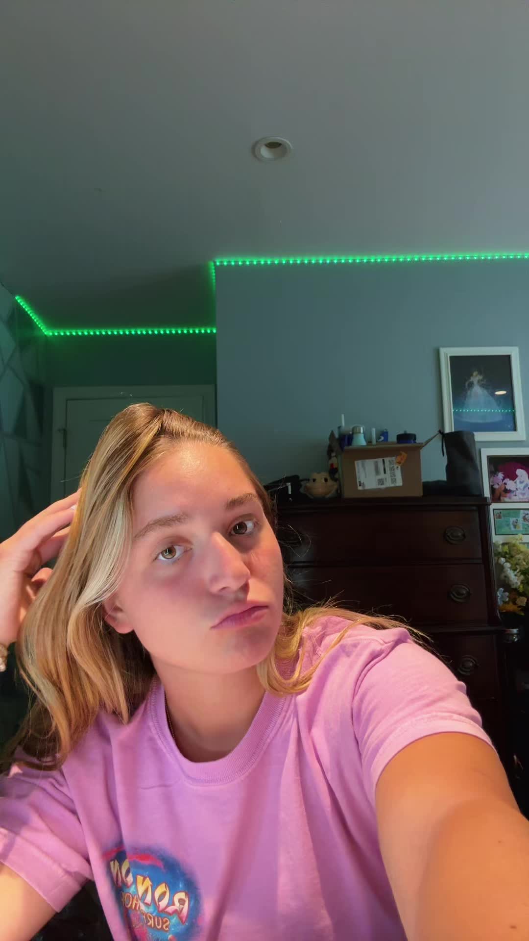 @ella