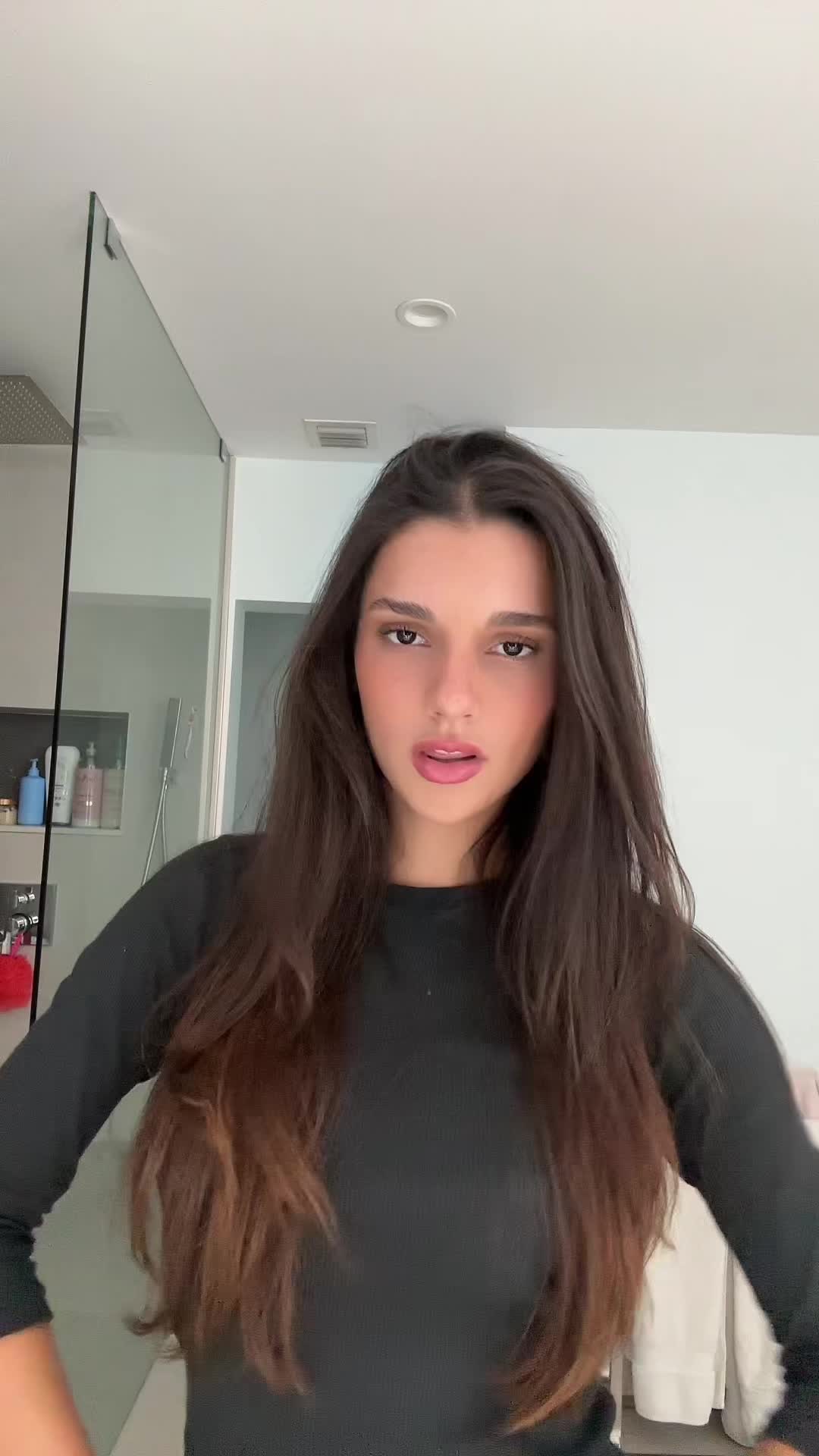 @Vera