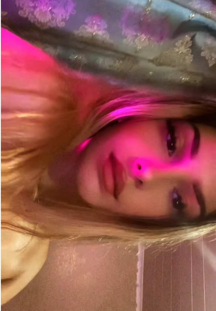 @SLAVITA. A