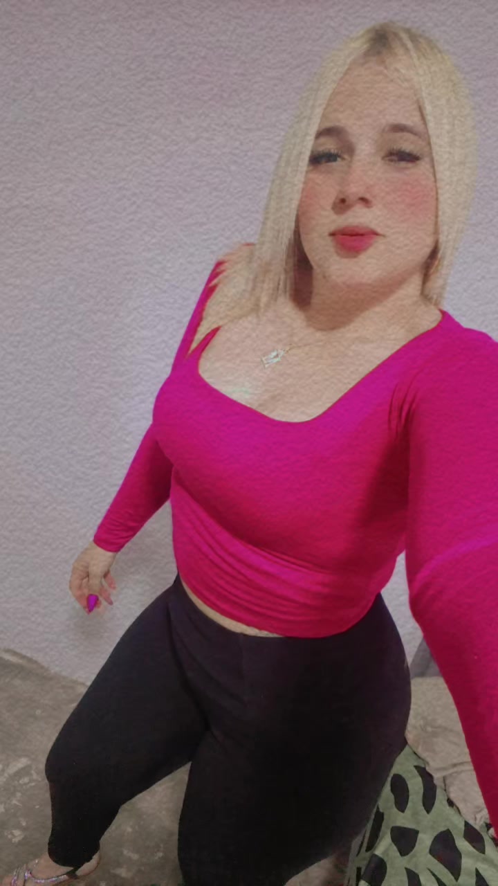 @Mar&iacute;a Valbuena🍒