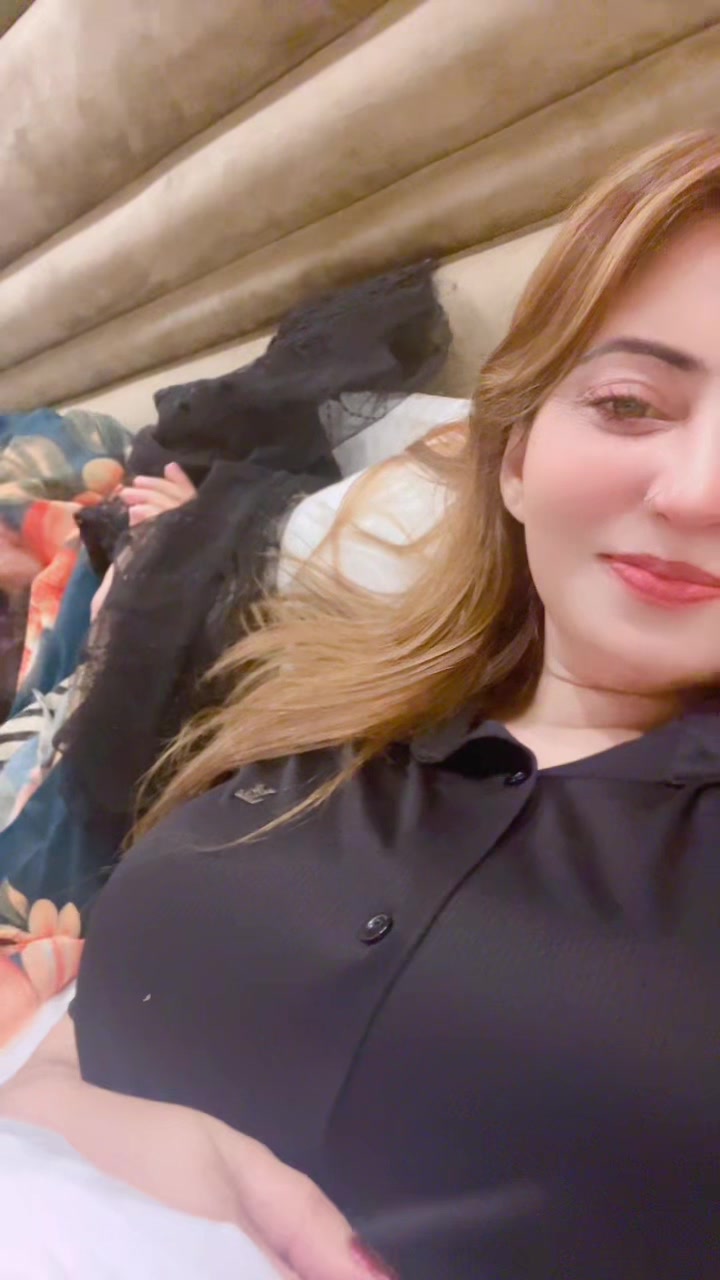 @Neelam_Mahi