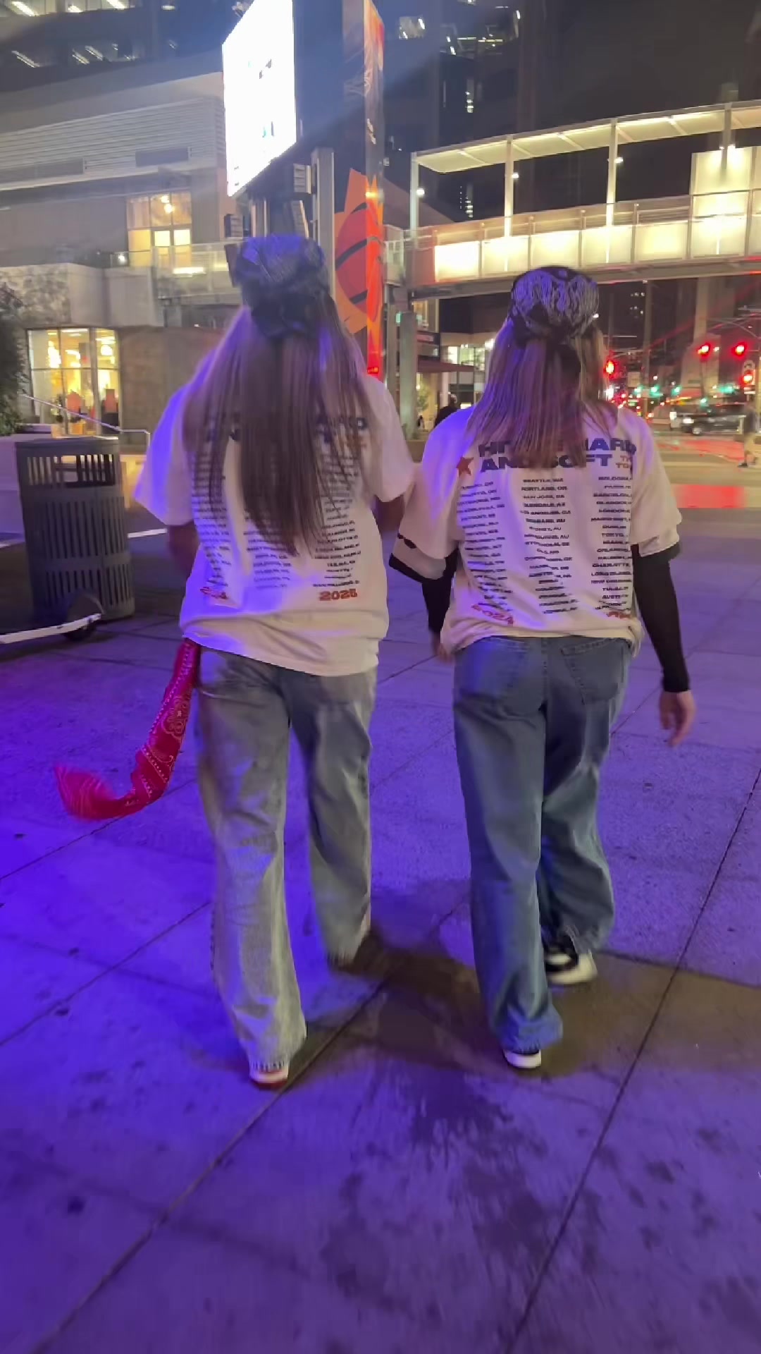 @𝒂𝒅𝒆𝒍𝒚𝒏