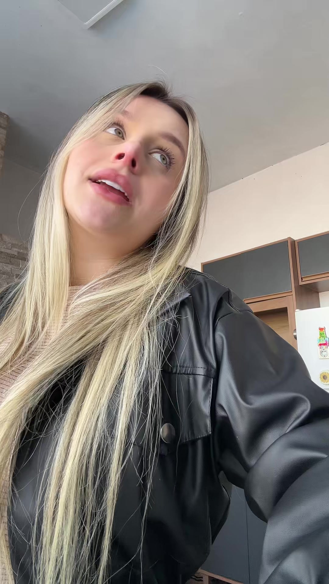 @J&uacute;lia Gretzler