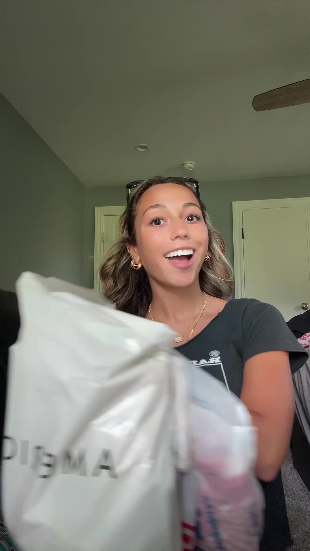 @klaire574