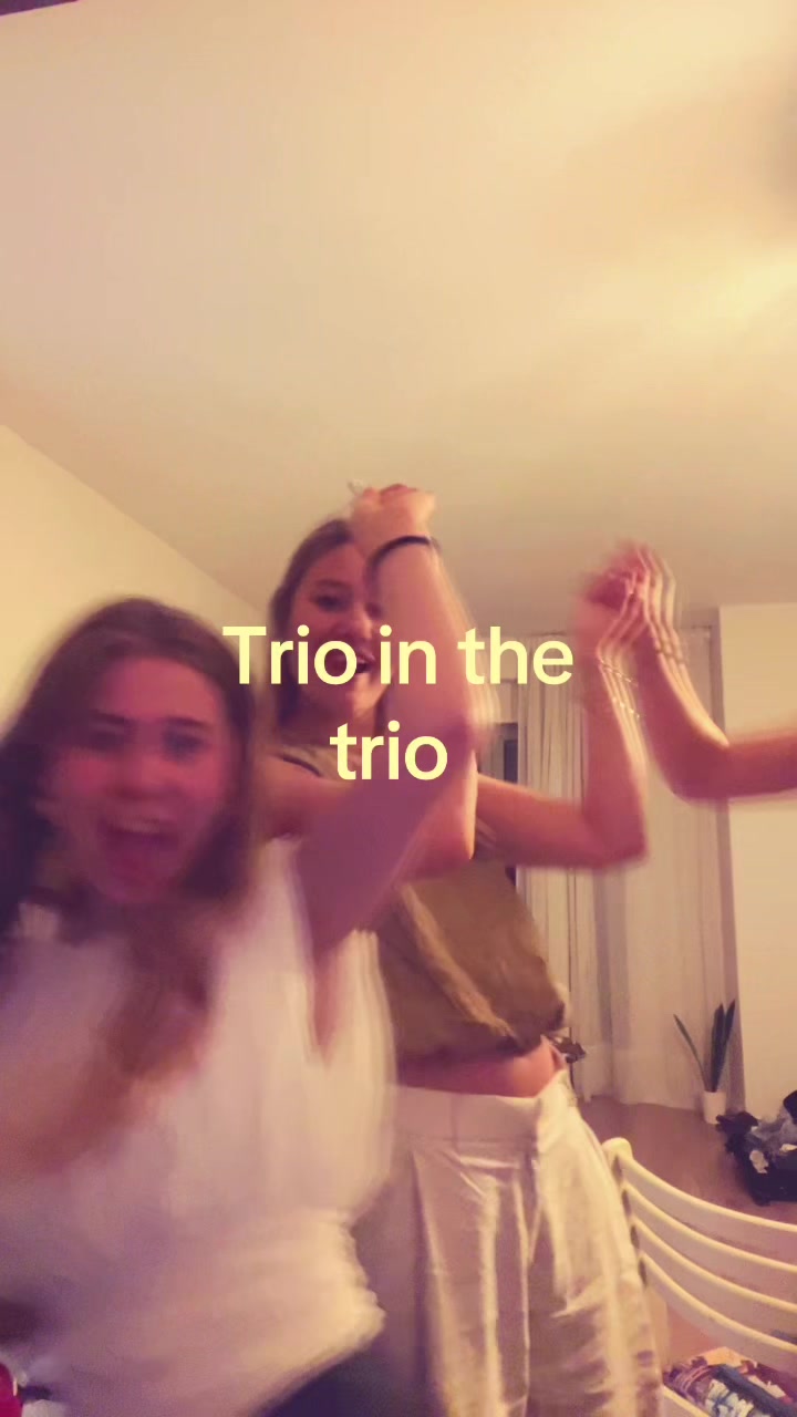 @Ella