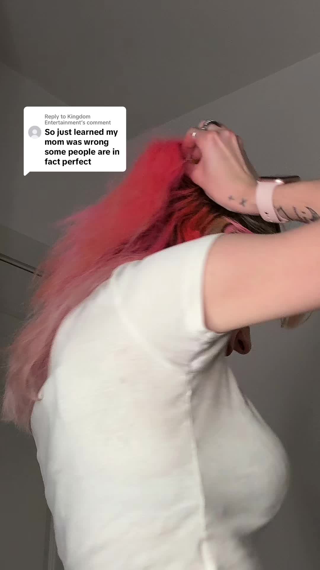 @stray.girl
