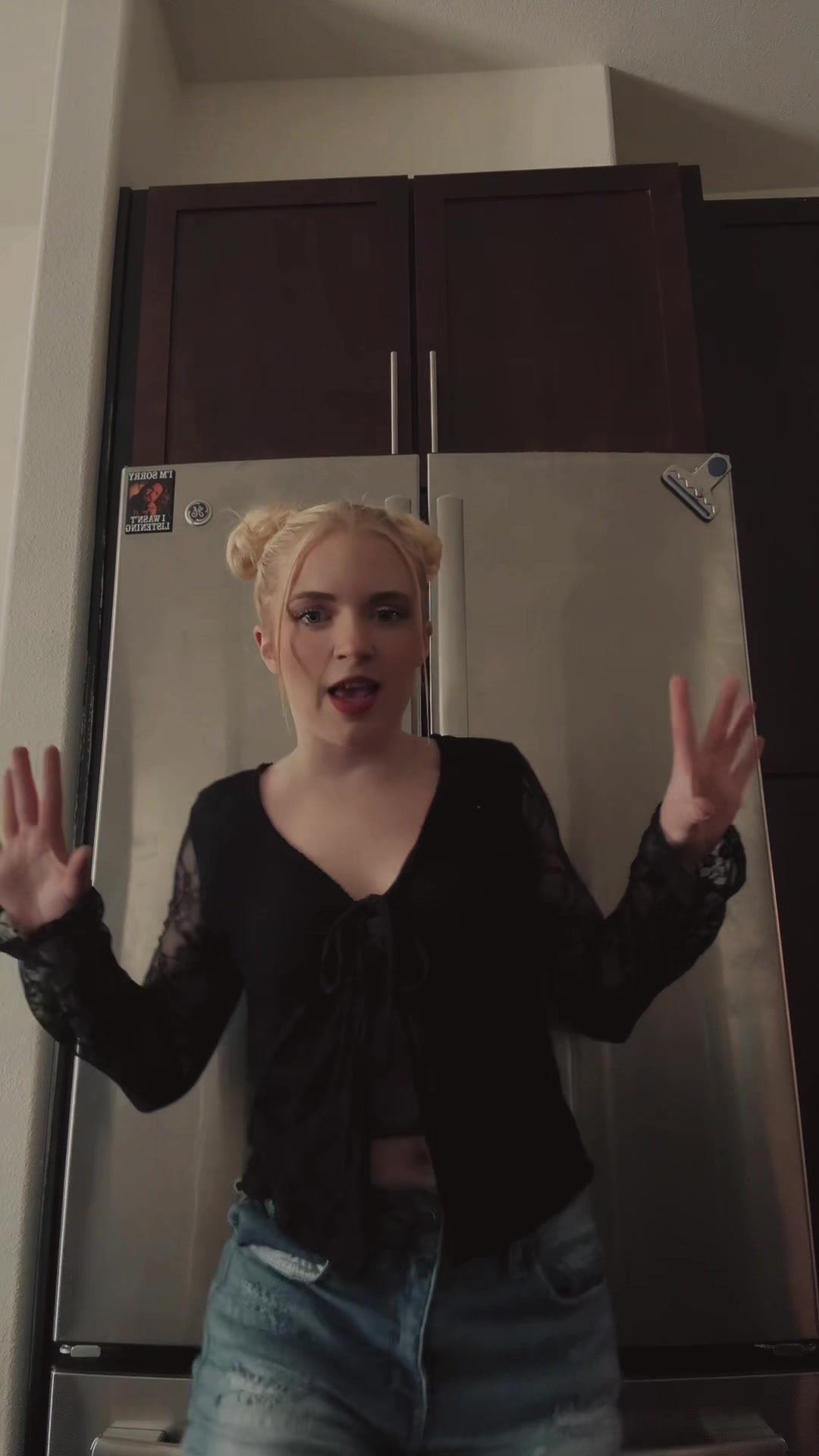 @AJ!