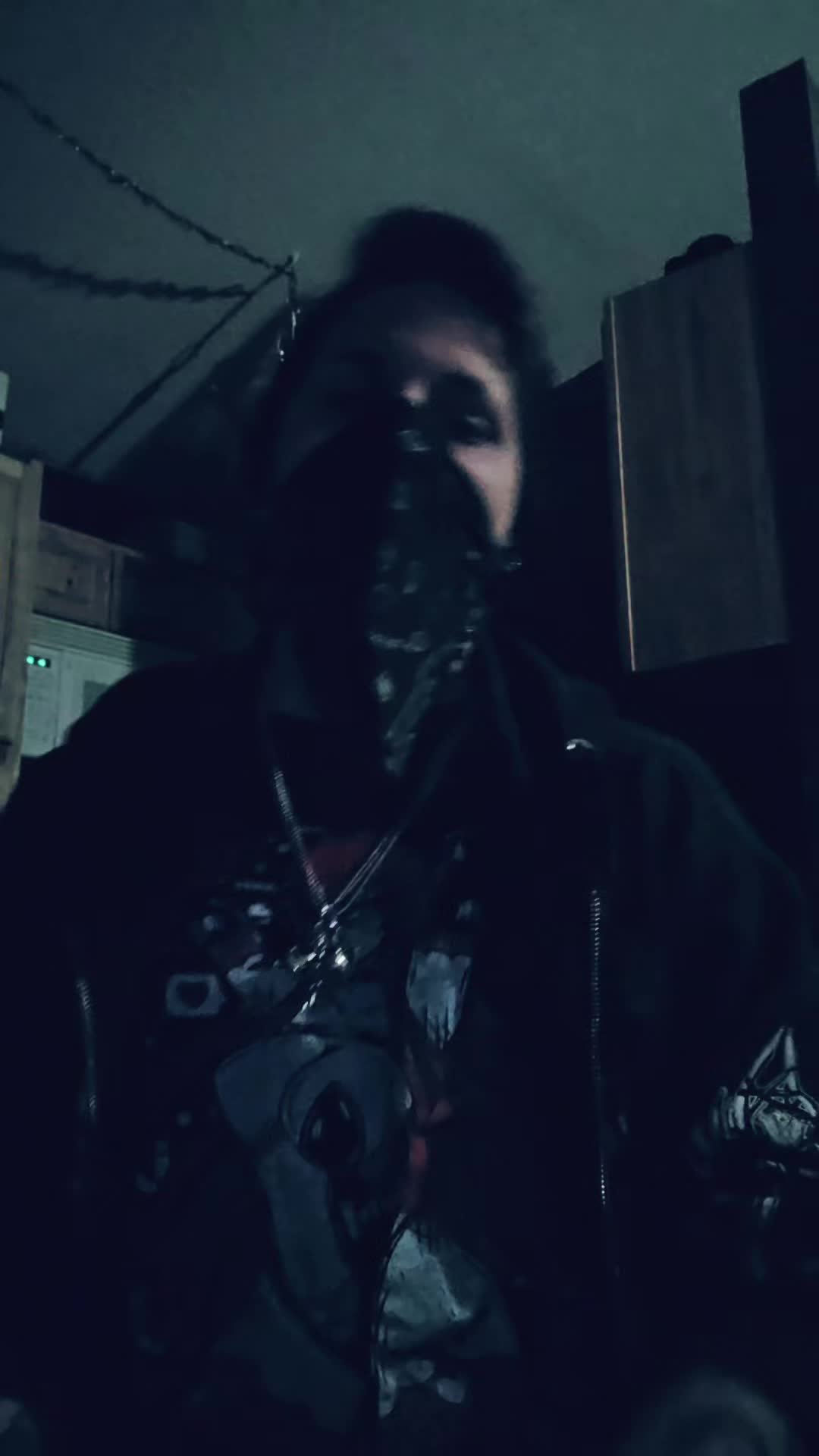 @MusicD3m0n