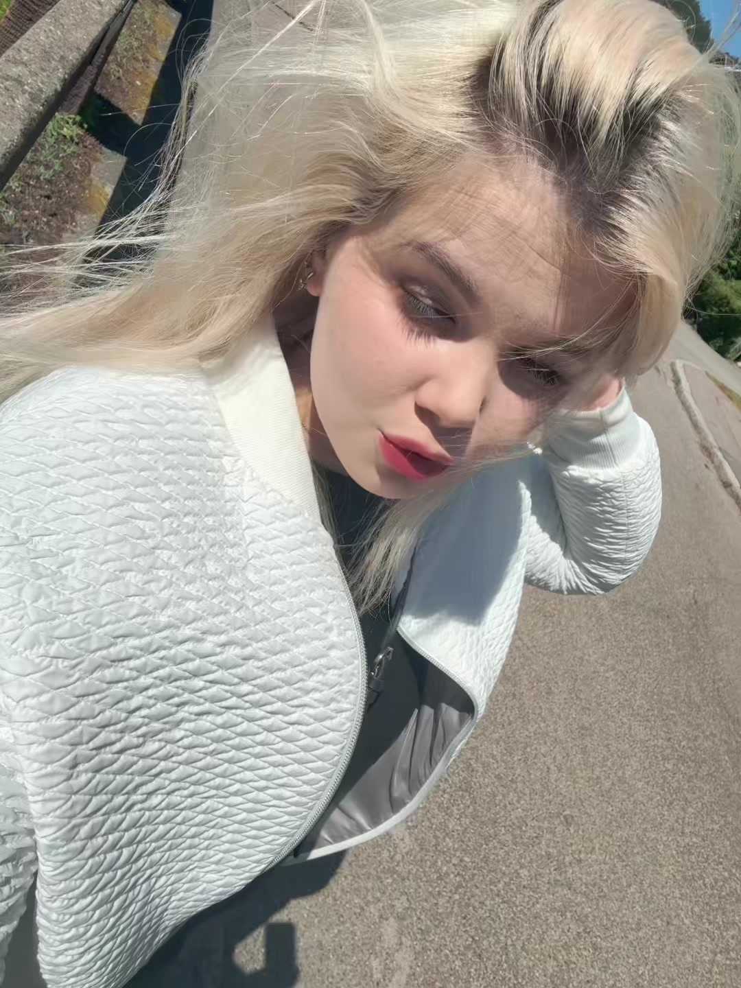 @Анюта