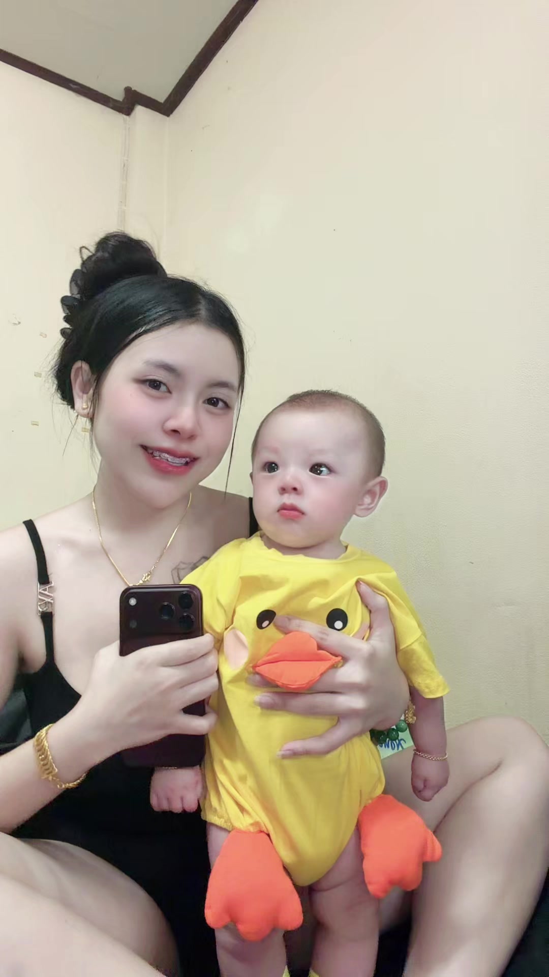 @MeeMee ..🇱🇦🇲🇾…W