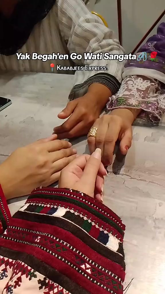 @قراۃالعین حارث🤍