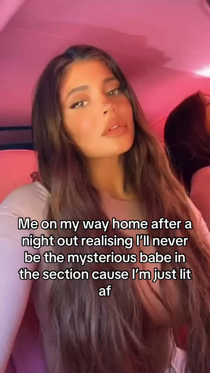 @defnot.girl