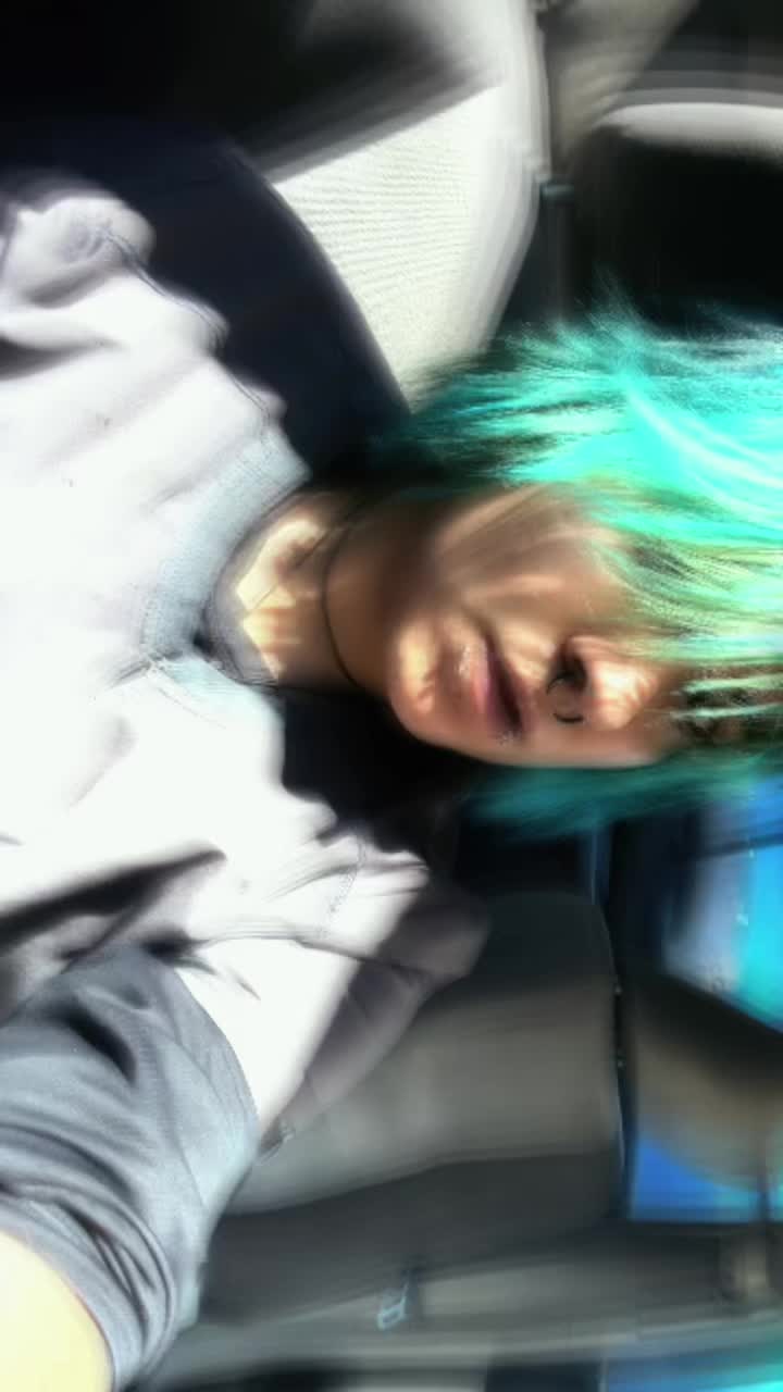 @zomb