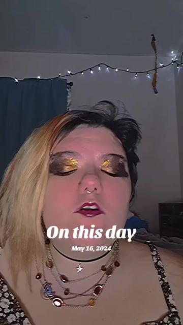 @TheGoddessesChaosKitten🐾🐾