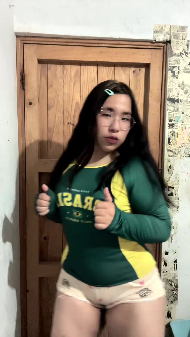 @whoisraaaay_