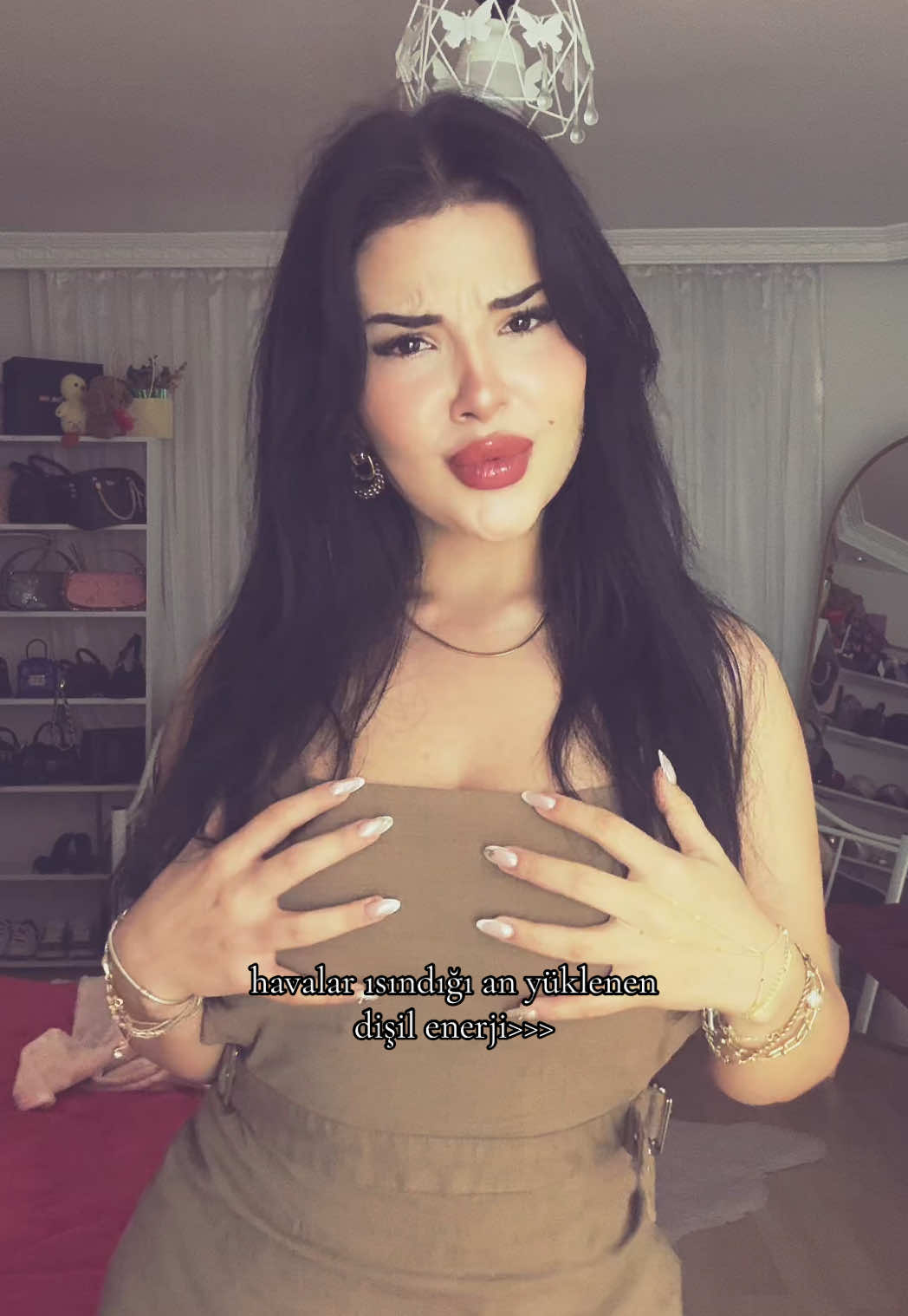 @yeliizdemiirr