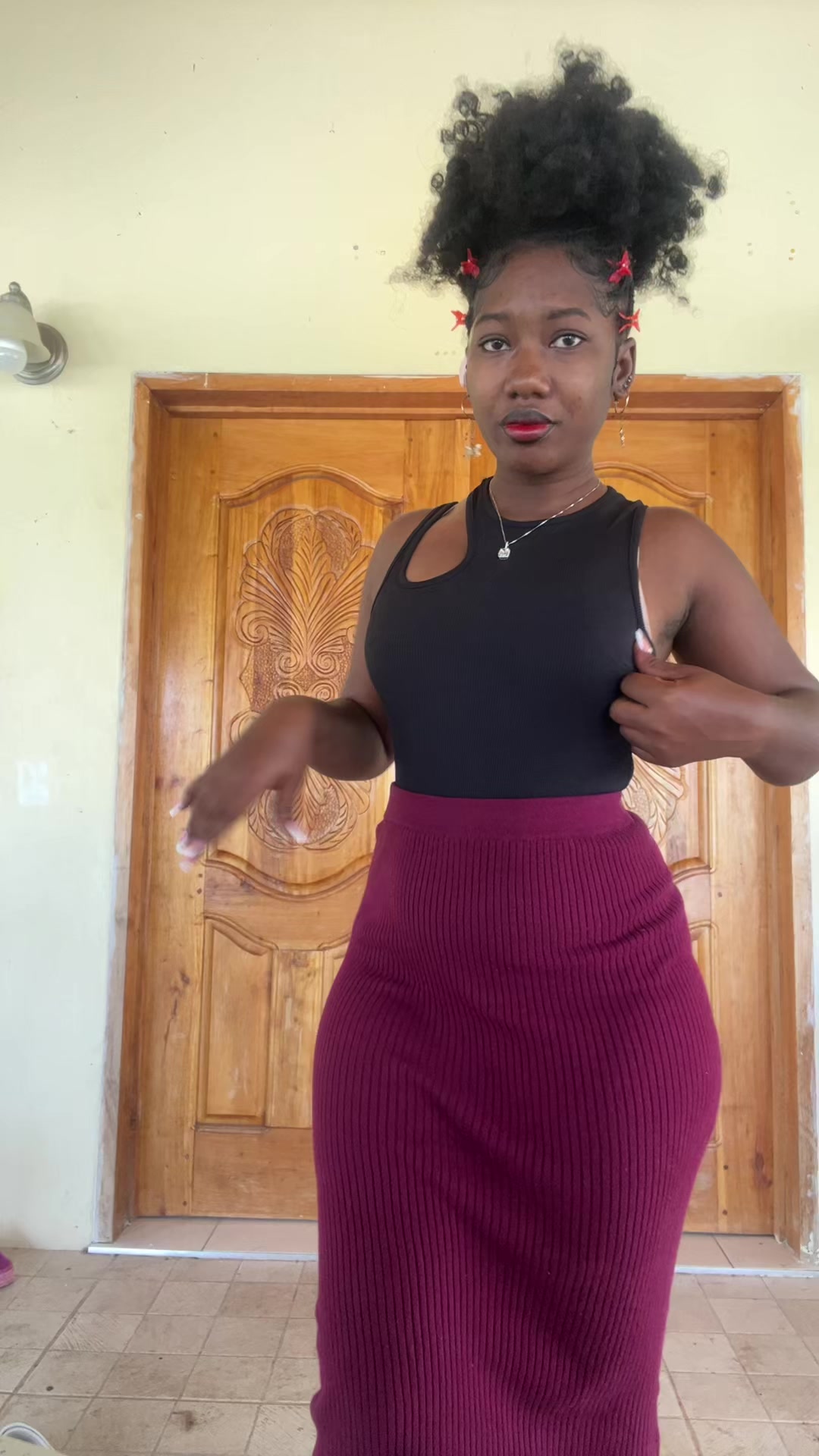 @MsAbbie_