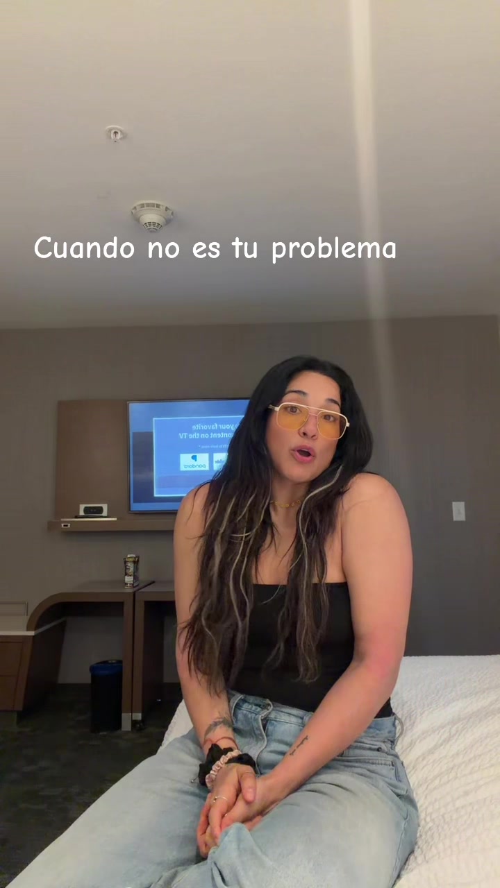 @Victoria/Raquel