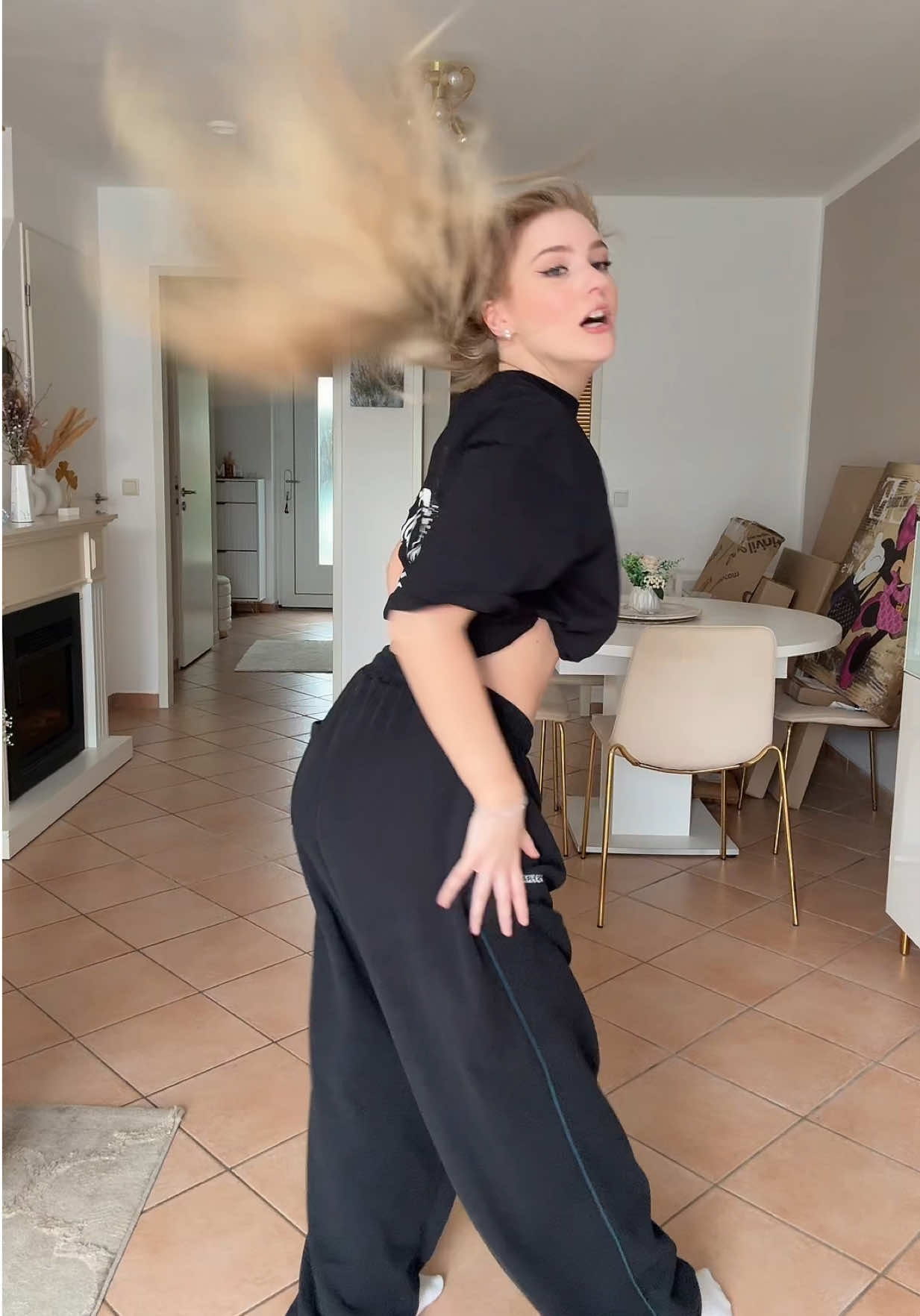@dancingwithvivii
