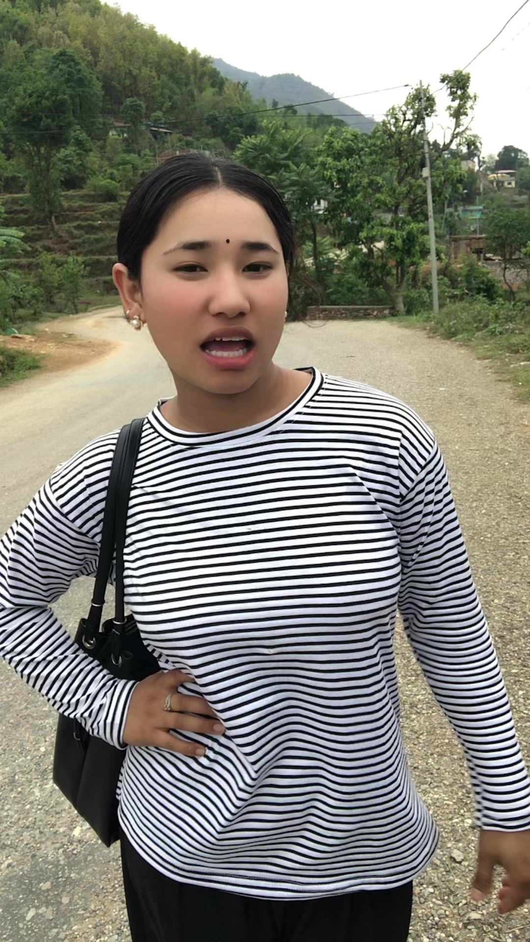 @๐ฆ๐ฅ