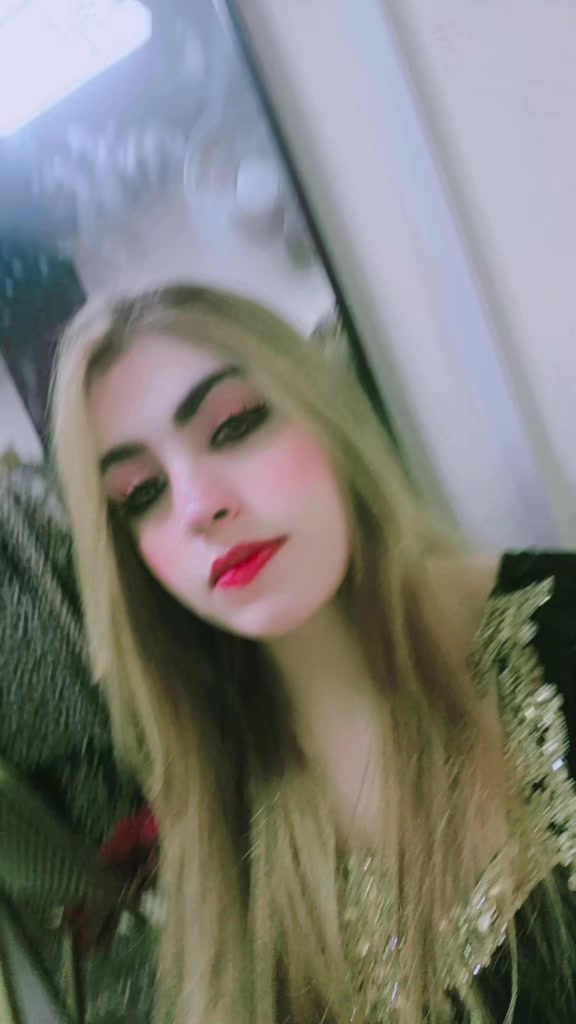 @Aqsa khan