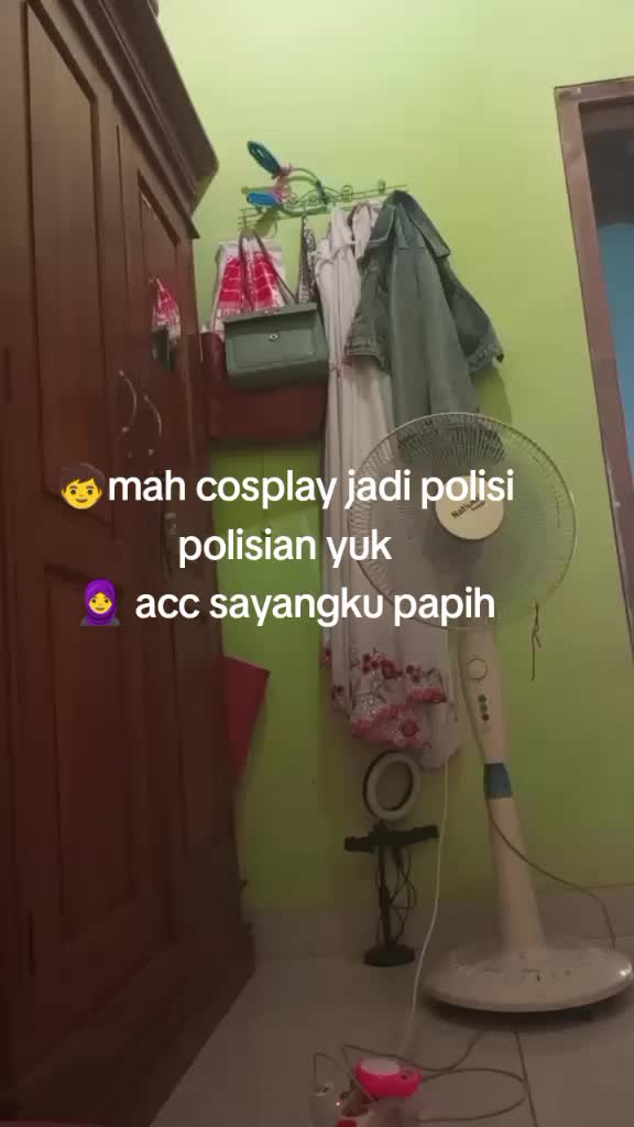 @shopbyRoss