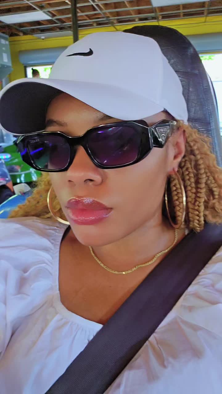 @Mamakeboyzofficial