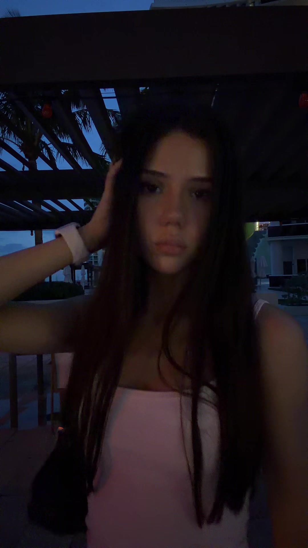 @dominichka