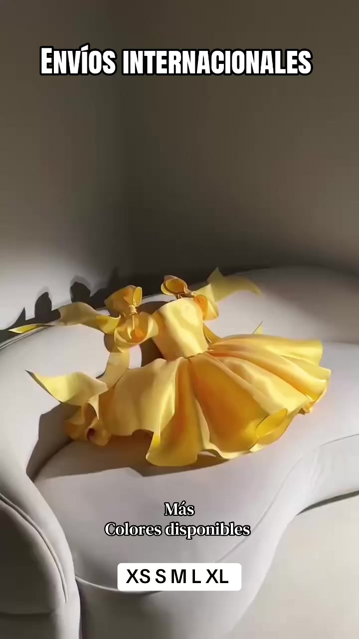 @evelynmoreno_khalos