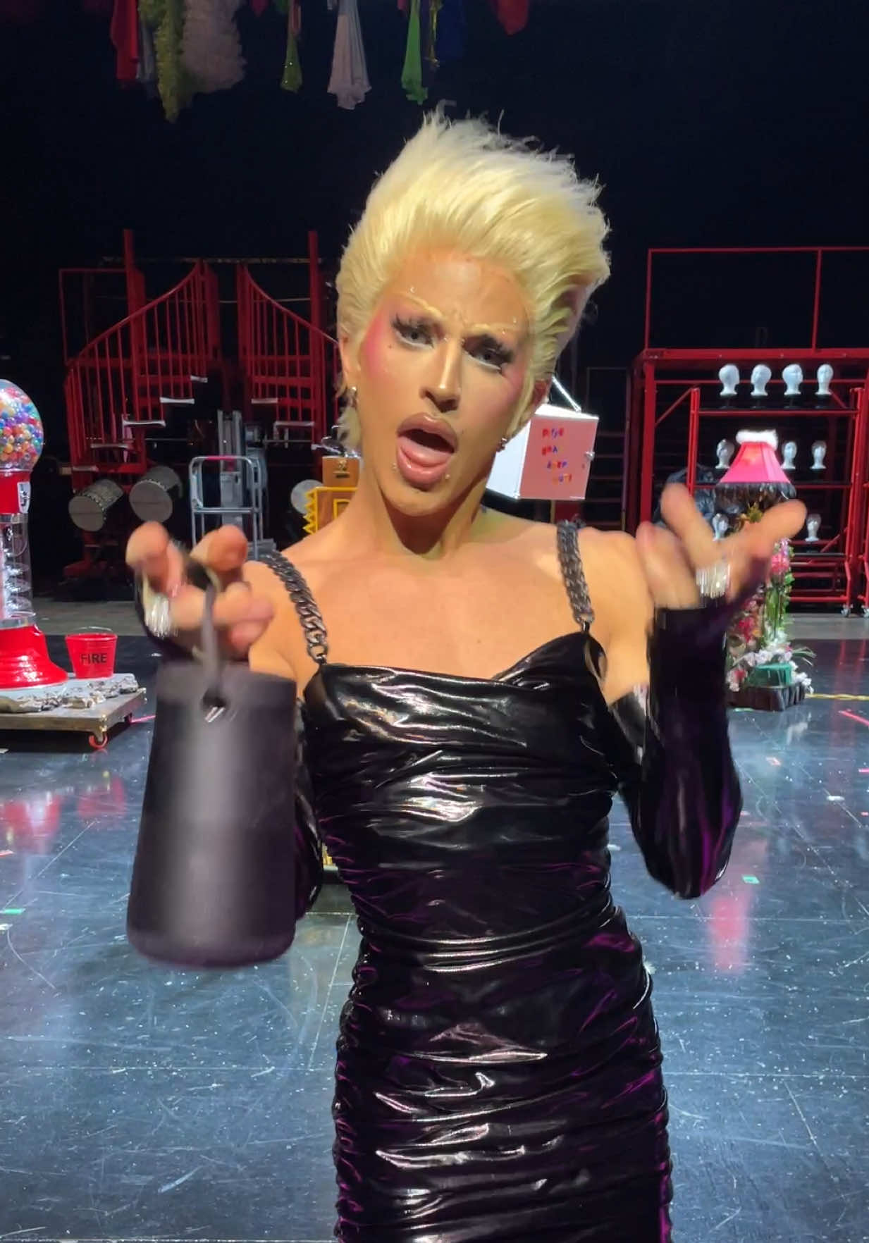@Aquaria