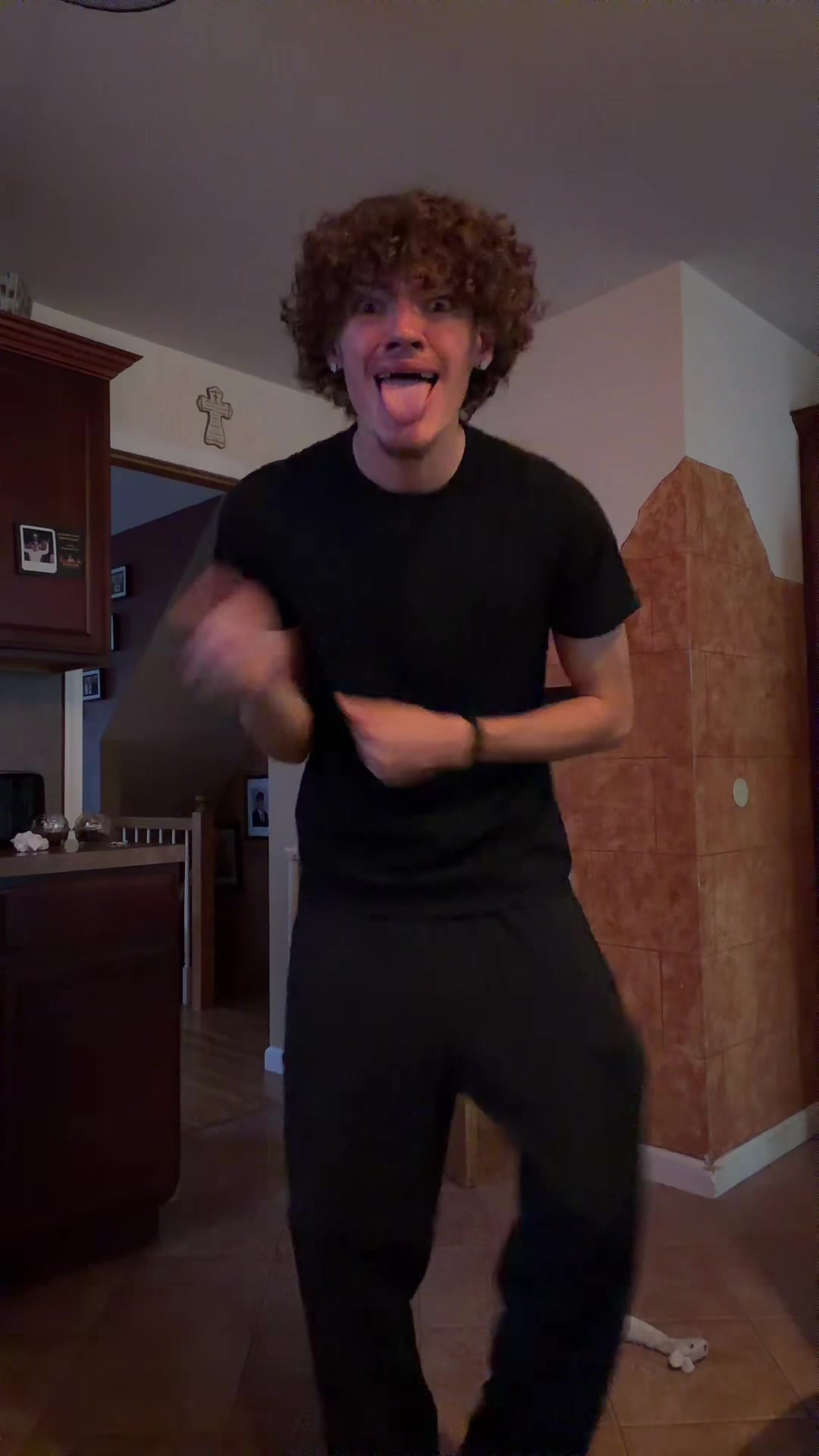 @&Ntilde;&iuml;&ccedil;k🕴️