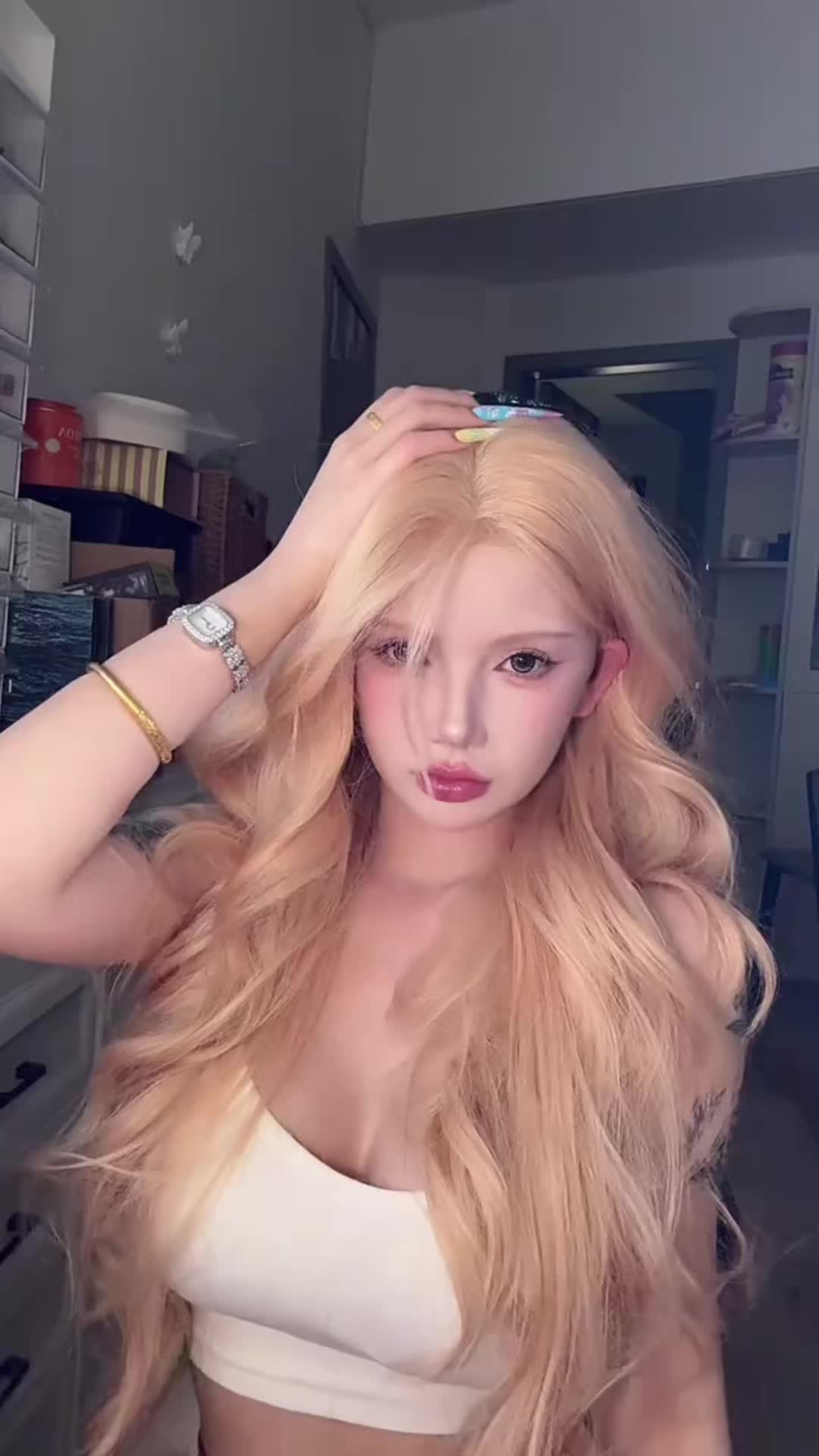 @Ahhui