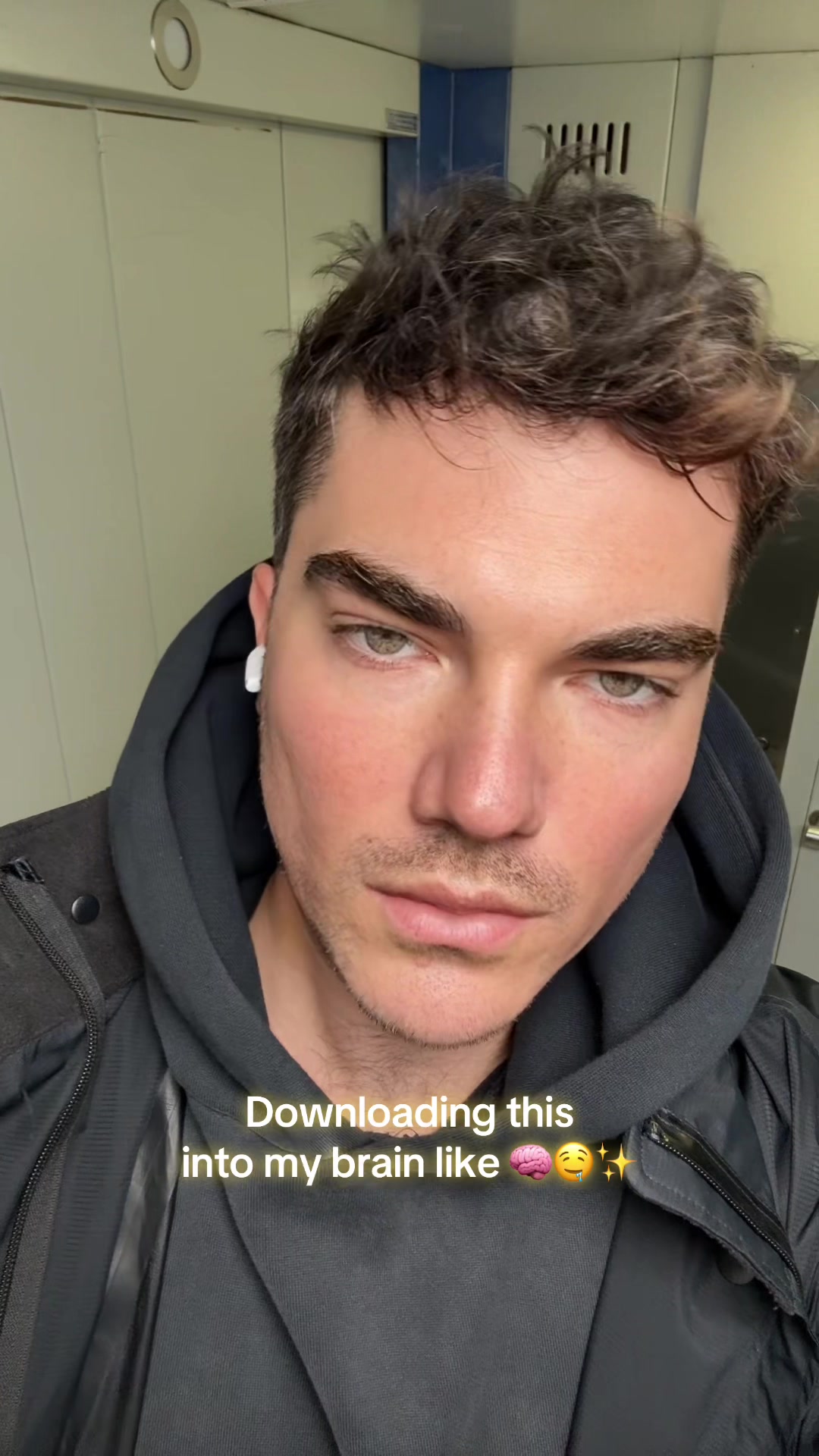 @VICTOR