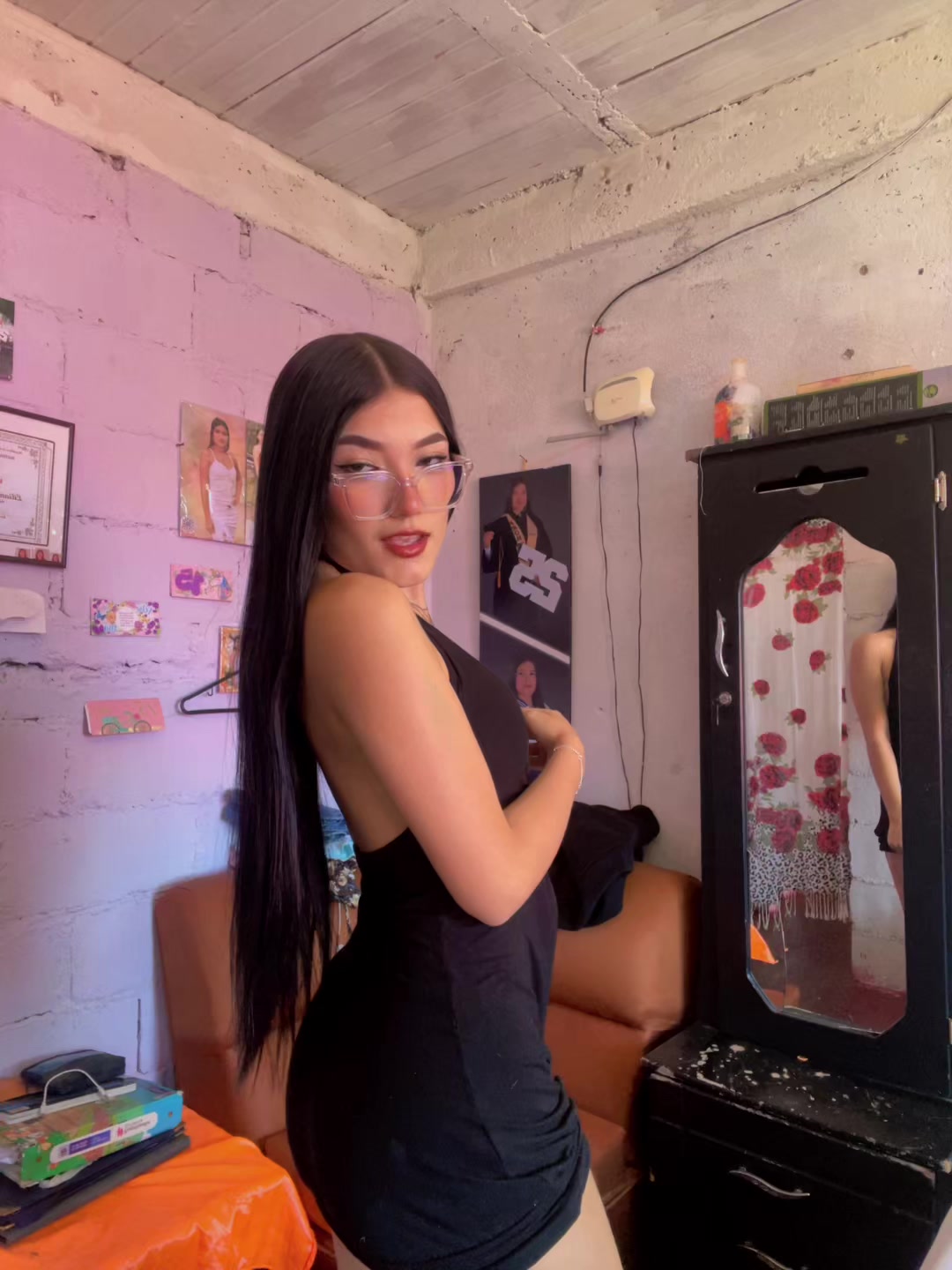 @Liliana.