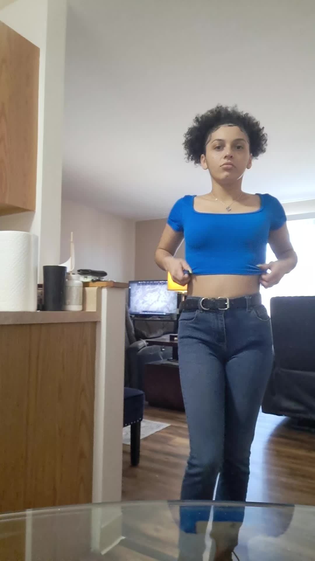 @Dez