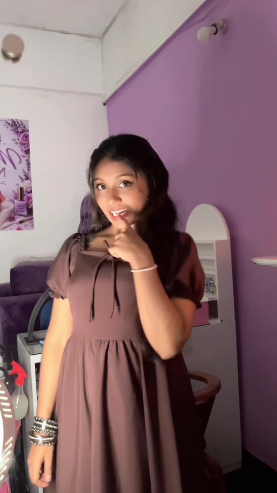 @𝑴𝒆𝒍𝒍𝒐𝒘🌷𝑮𝒊𝒓𝒍☾⋆