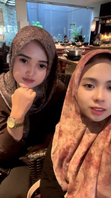 @Tiyaaaa_a