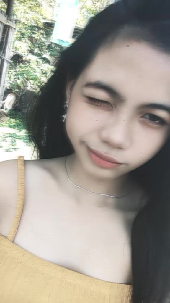 @Ave Q